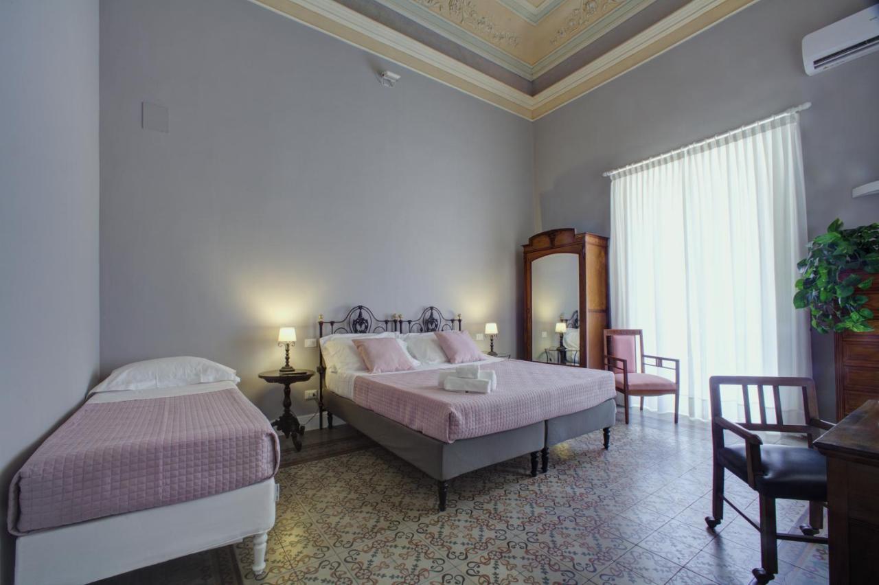 Palazzo Pastura B&B And Apartments CTA Exteriör bild