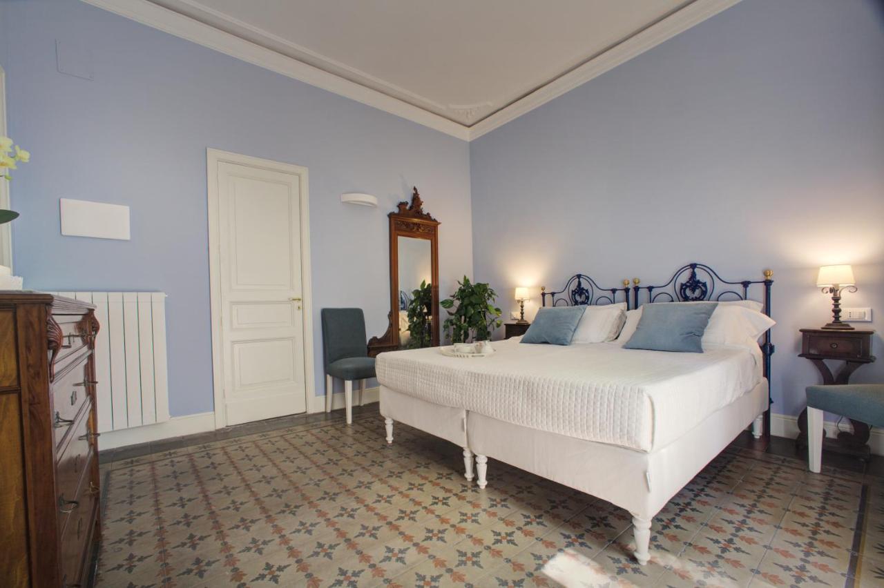 Palazzo Pastura B&B And Apartments CTA Exteriör bild